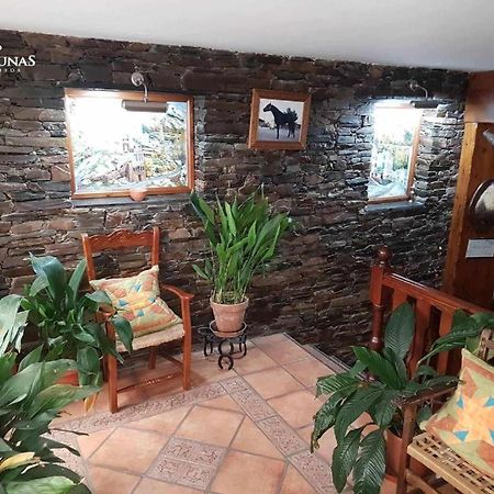 Apartamentos Siete Lagunas Trevélez エクステリア 写真